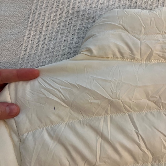 Uniqlo Women's XS Packable Feather Down Jacket Cream Off White Puffer Coat - Picture 8 of 8